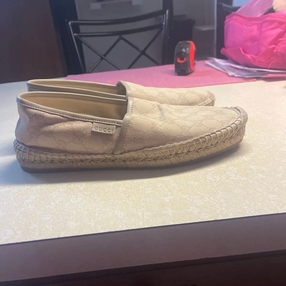 Gucci Light Beige Espadrille Shoes - Picture 2 of 5